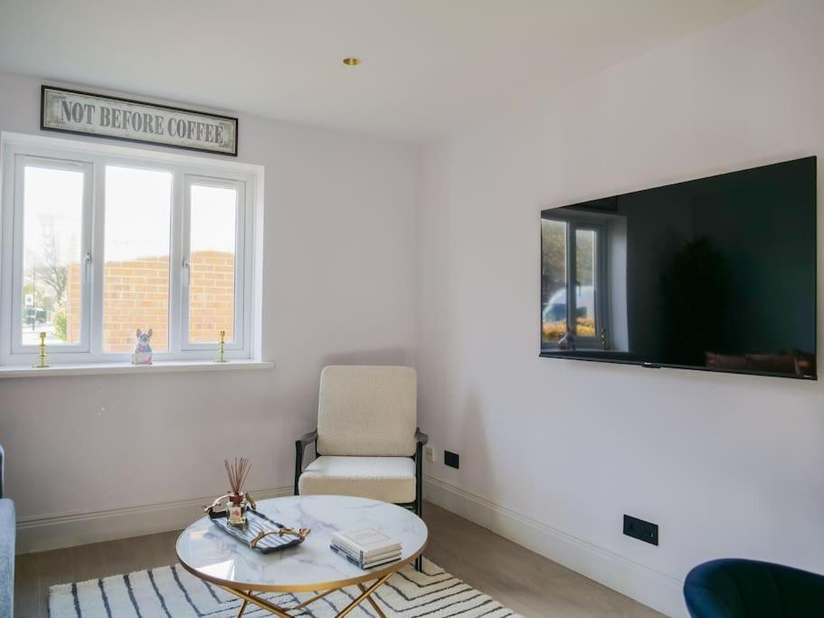 Stylish Retreat For Your Short Getaway London Exterior foto