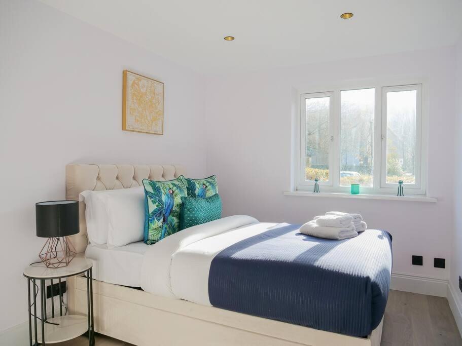 Stylish Retreat For Your Short Getaway London Exterior foto