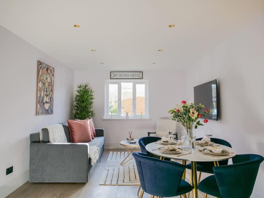 Stylish Retreat For Your Short Getaway London Exterior foto
